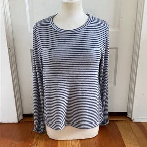 Roxy Long Sleeve Grey Striped Pullover Top‎ Size 8